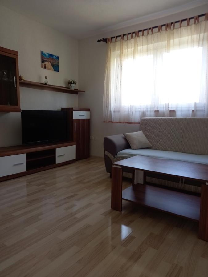 Apartman Filip Smoljanac Exterior photo